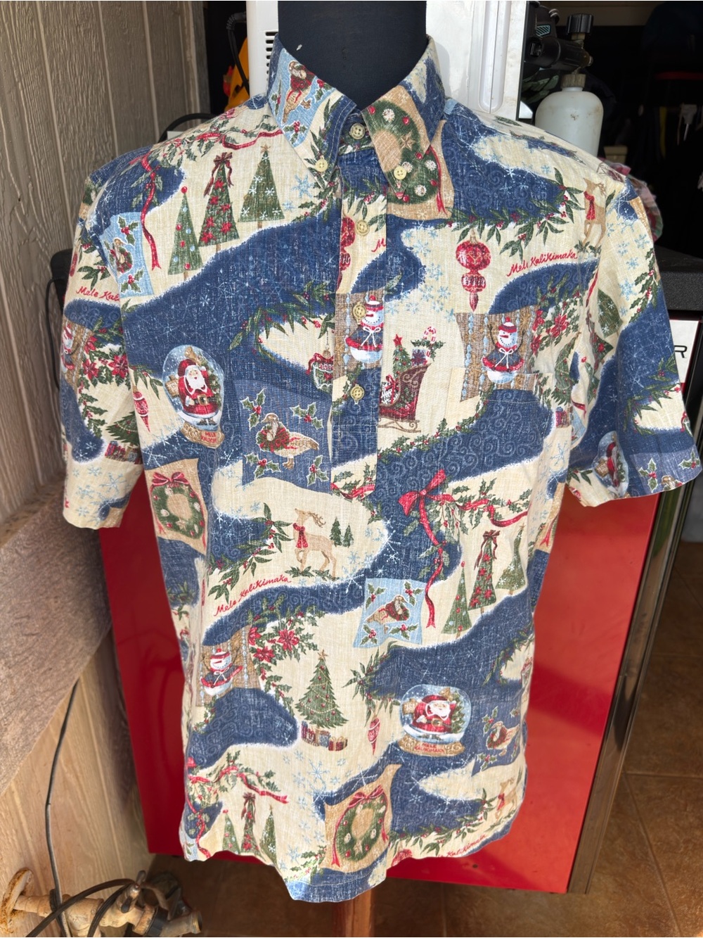 PreOwned Reyn Spooner Men's L Mele Kalikimaka Christmas Limited Issue 2010